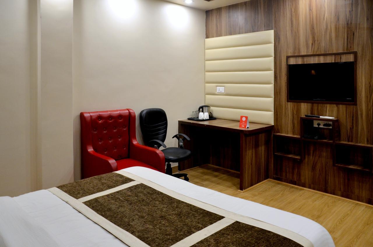 Hotel Sanjay International,Канпур Экстерьер фото