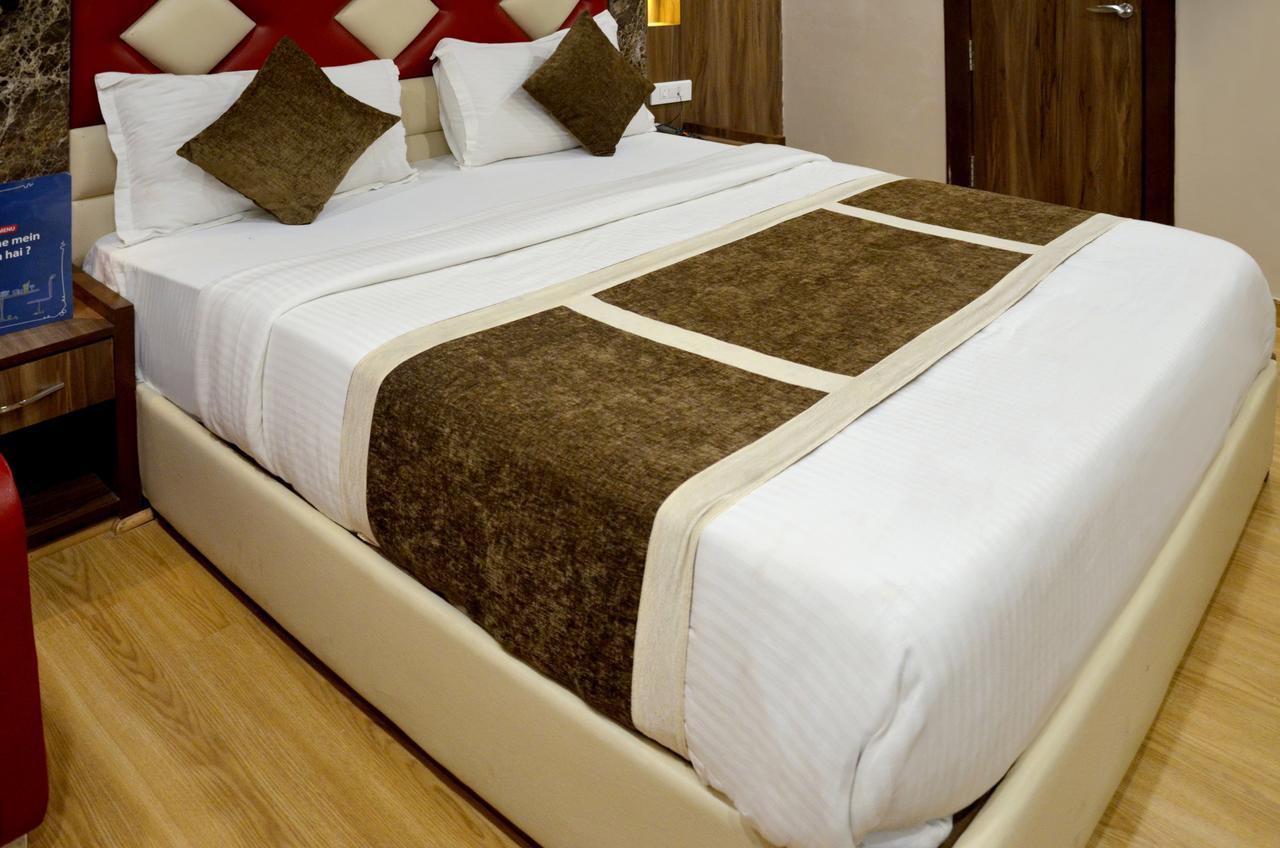 Hotel Sanjay International,Канпур Экстерьер фото